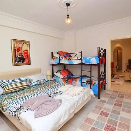 Apartment In Gundogan Sitesi 4757